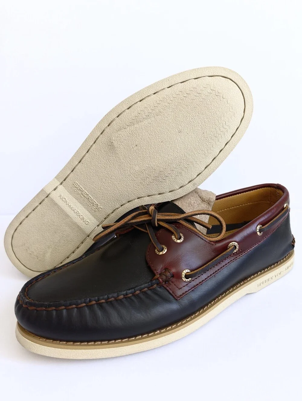 Sperry Authentic Original 2-Eye Men’s Boat Shoes, Brown/ Black, US Size 9